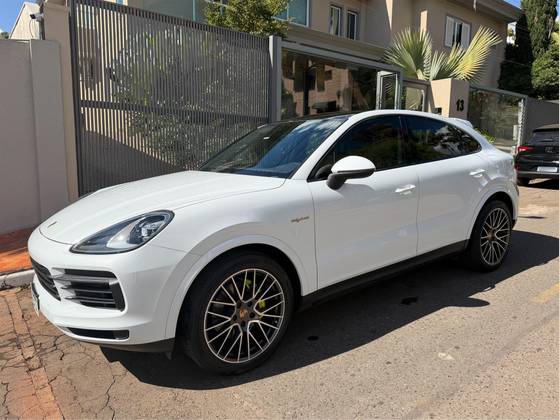 PORSCHE CAYENNE 3.0 V6 E-HYBRID COUPÉ AWD TIPTRONIC S